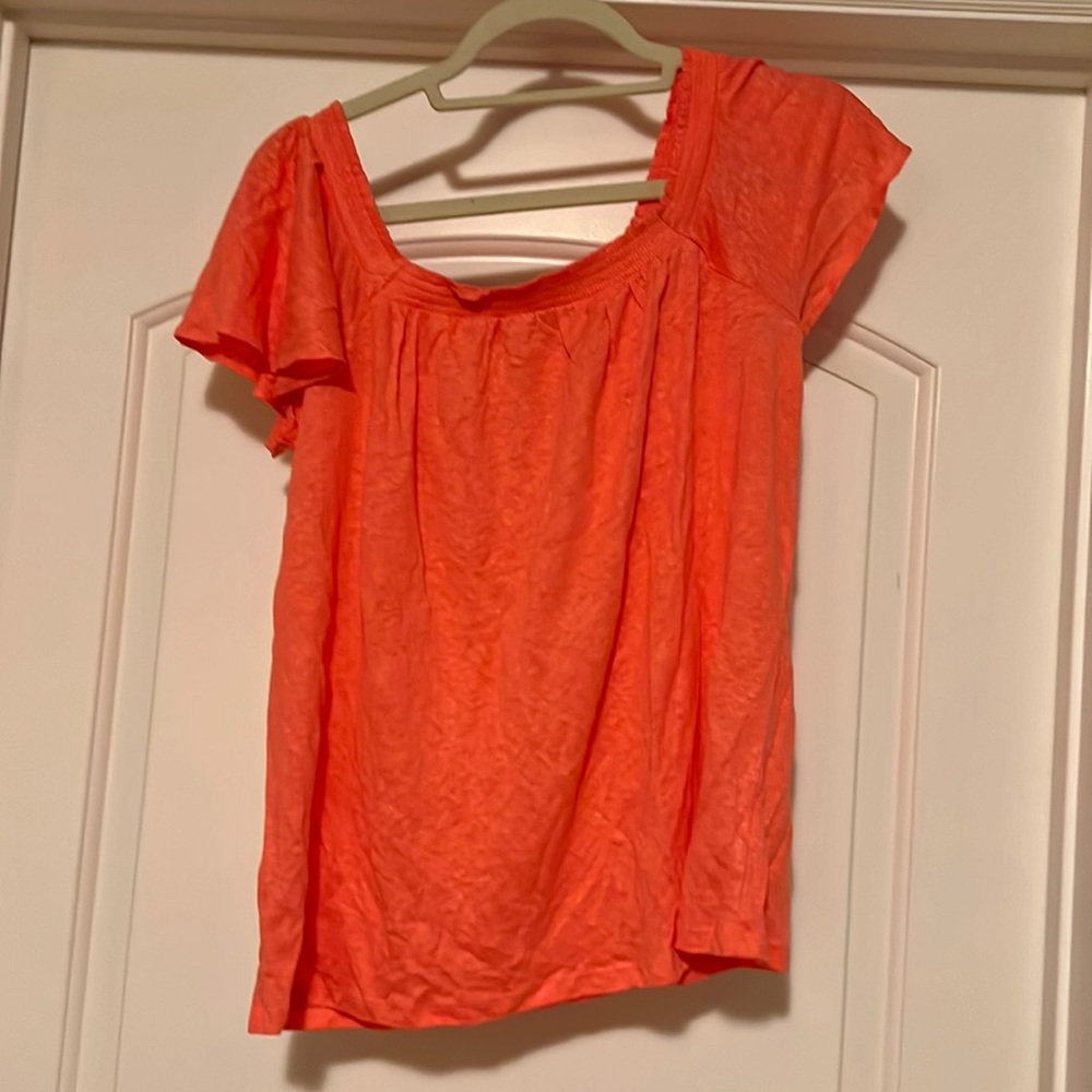 Salmon Top